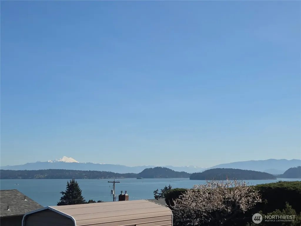 539 Birch Street Oak Harbor WA 98277