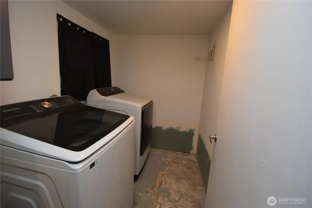 8519 Golden Given Drive E Tacoma WA 98445