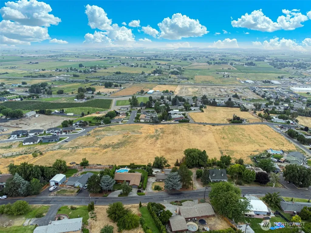 5 Lander Ct Lot 5 Sunnyside WA 98944