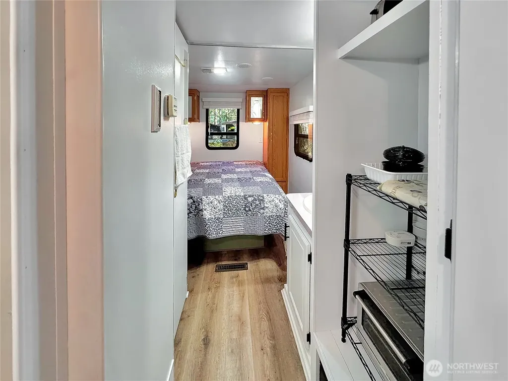 203 Fireside Lodge Deming WA 98266