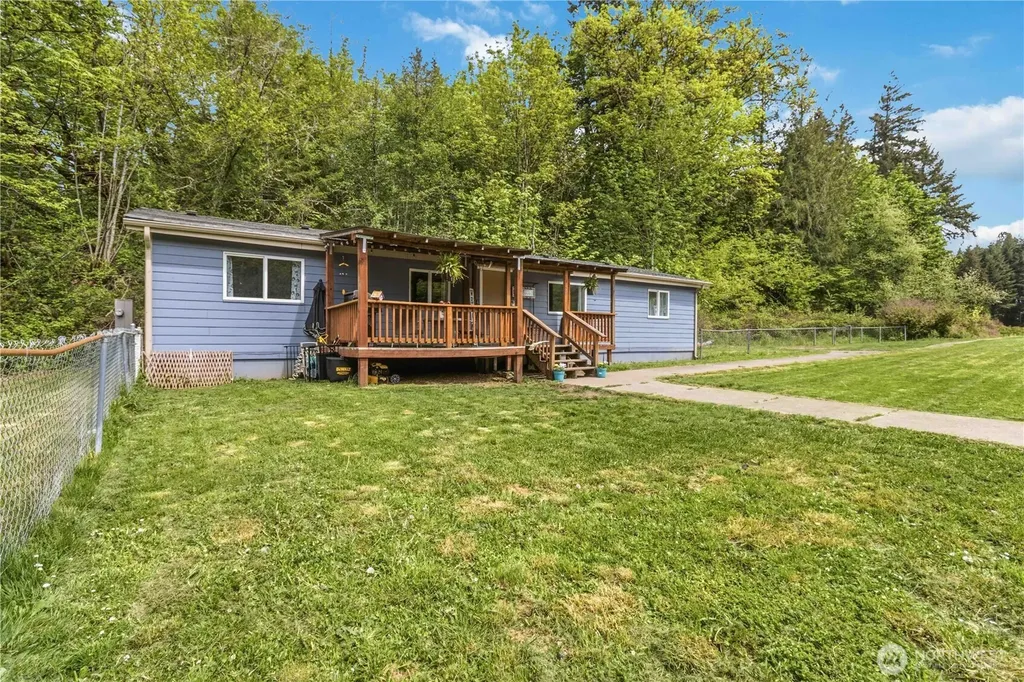 197 State Route 505 Winlock WA 98596