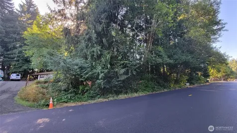 5012 Rural Road SW Tumwater WA 98512
