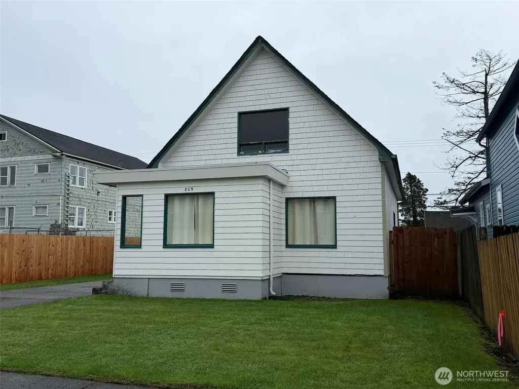 809 W Market Street Aberdeen WA 98520