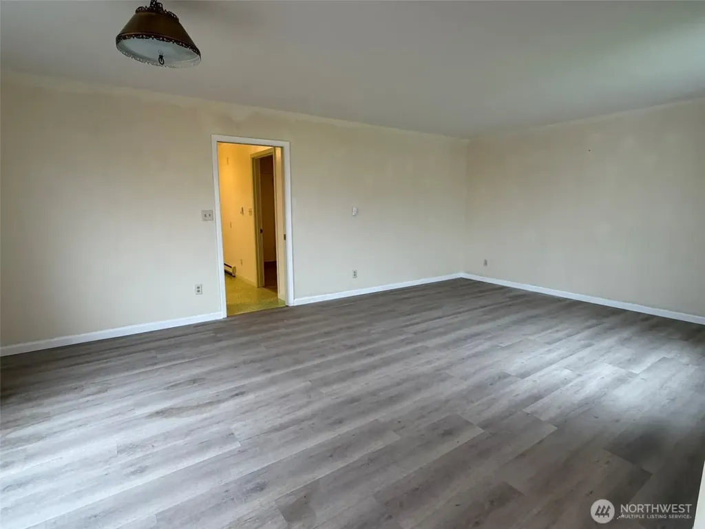 809 W Market Street Aberdeen WA 98520