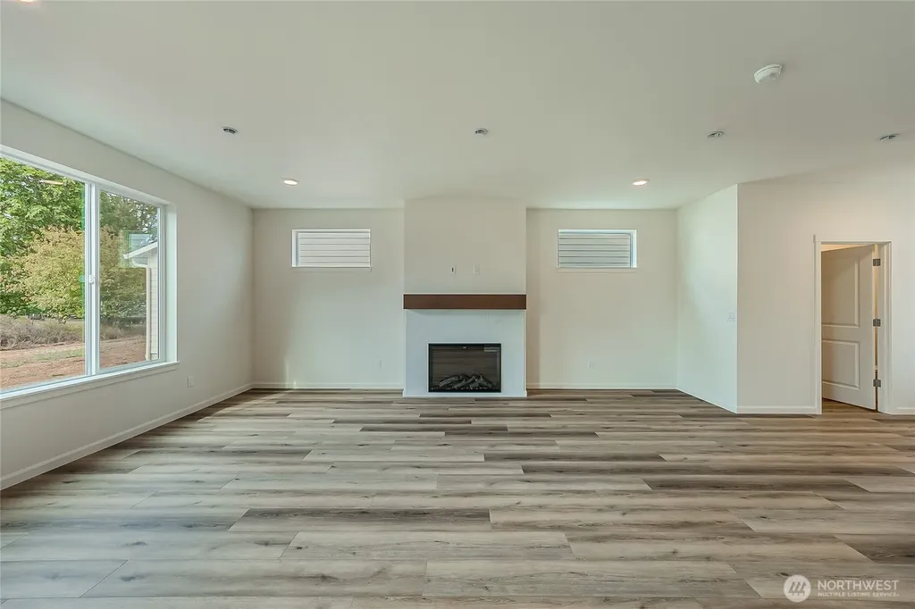 960 Rw Fletcher Street Winlock WA 98596