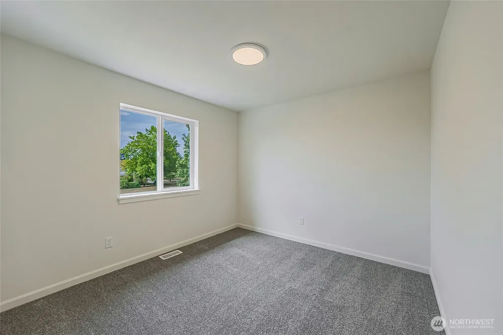960 Rw Fletcher Street Winlock WA 98596
