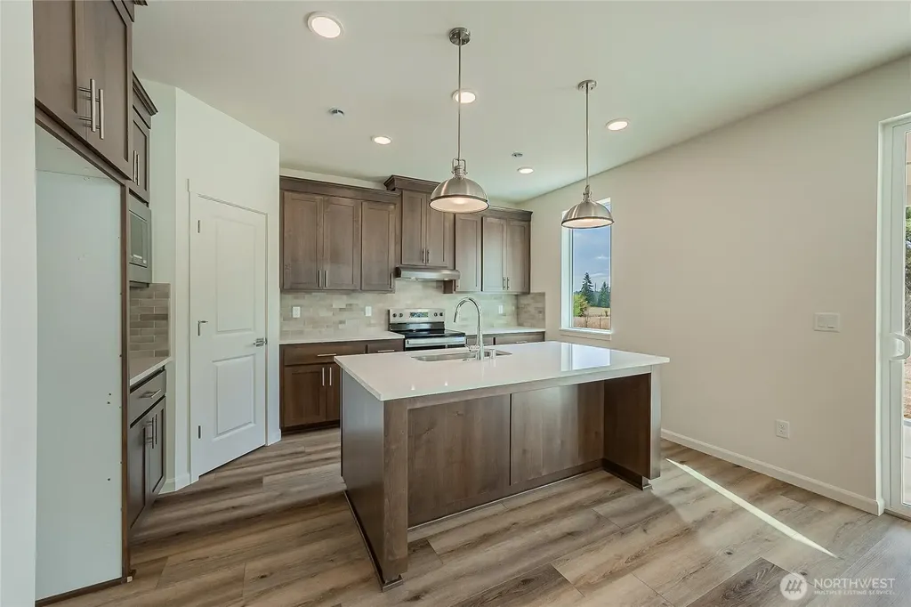 960 Rw Fletcher Street Winlock WA 98596