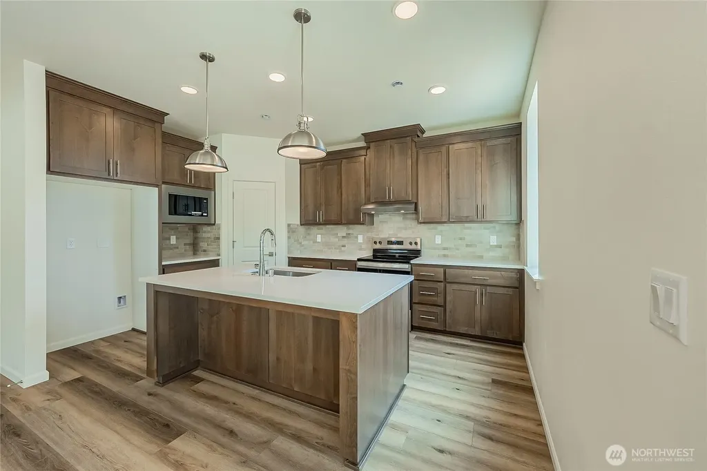 960 Rw Fletcher Street Winlock WA 98596