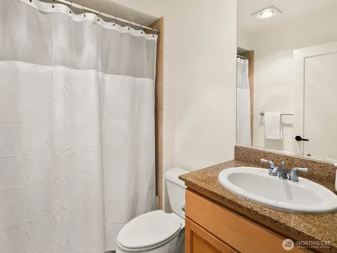 1029 Belmont Avenue E Seattle WA 98102