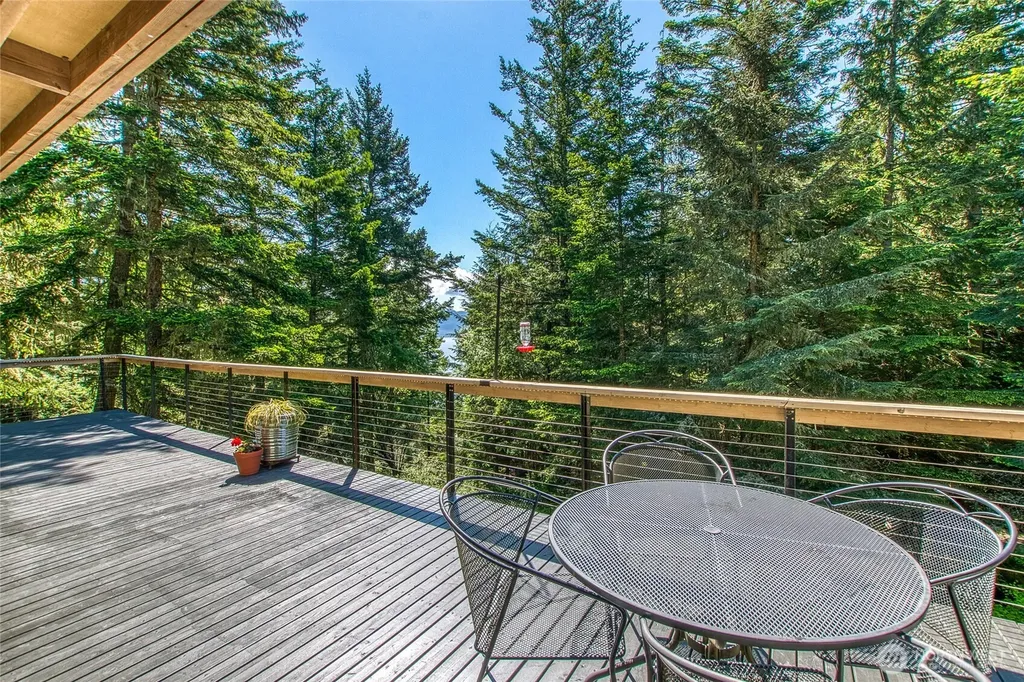 808 Pioneer Hill Road Orcas Island WA 98279