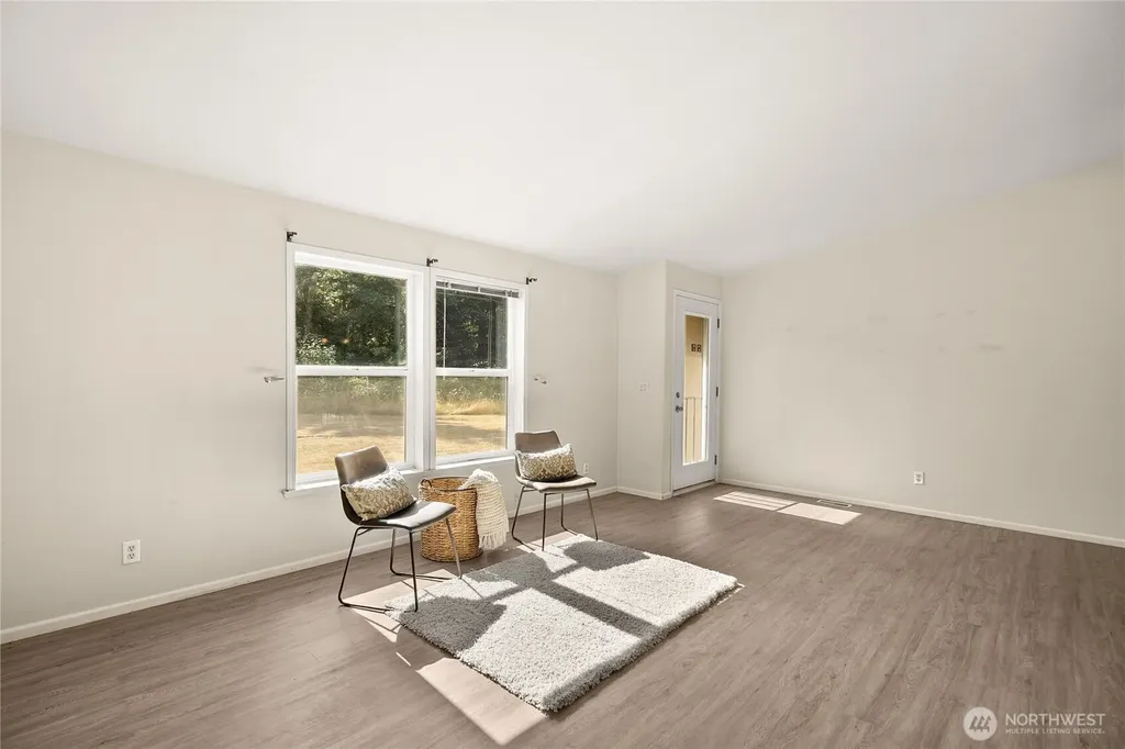 1870 NW Vaa Road Poulsbo WA 98370