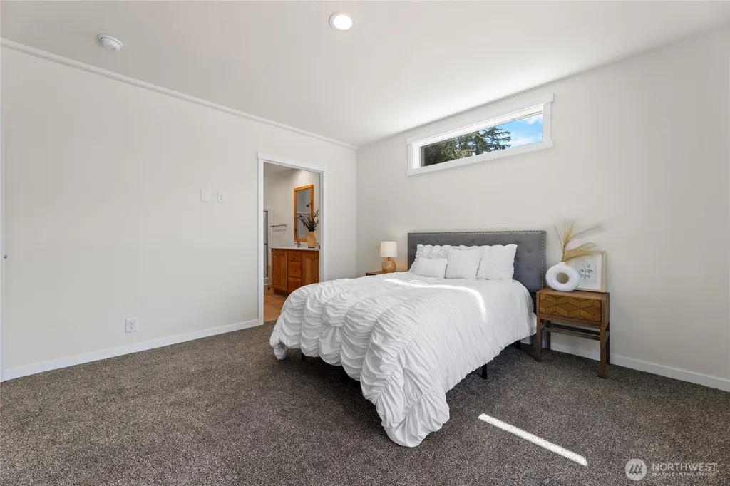 1247 Orangewood Street Enumclaw WA 98022