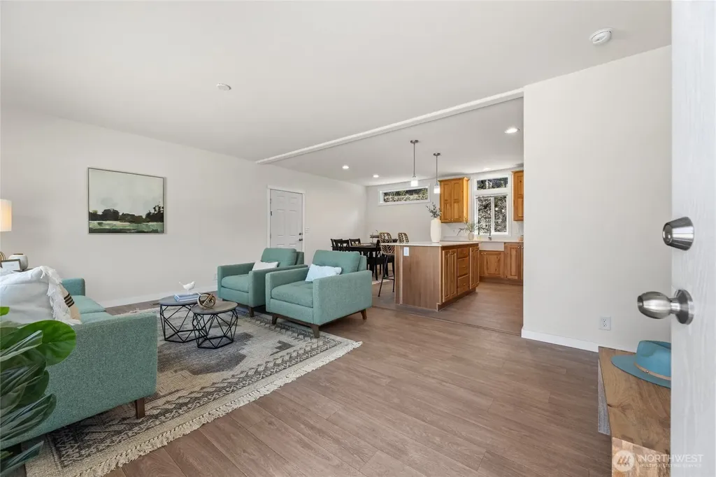 1247 Orangewood Street Enumclaw WA 98022