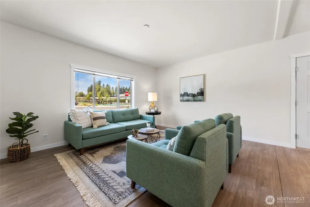 1247 Orangewood Street Enumclaw WA 98022