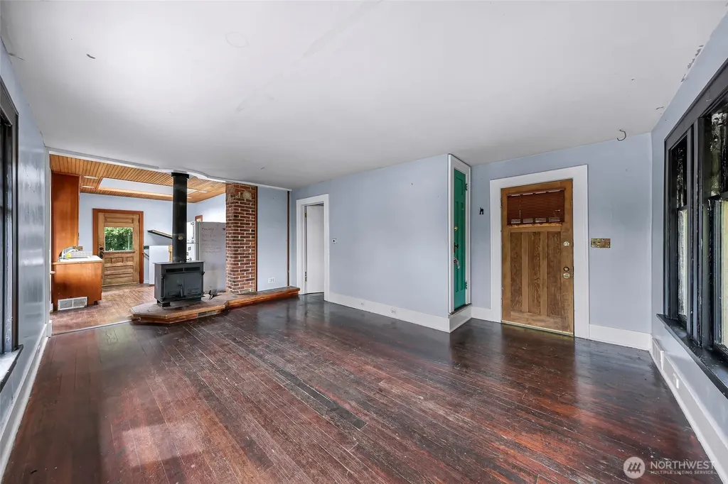 801 Newton Street Seattle WA 98109