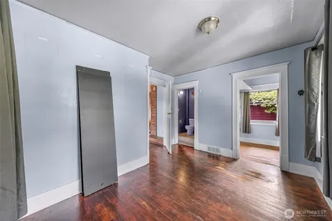 801 Newton Street Seattle WA 98109