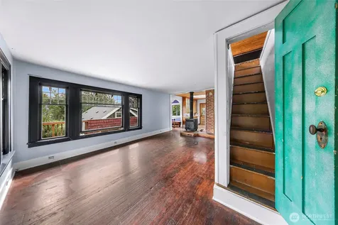 801 Newton Street Seattle WA 98109