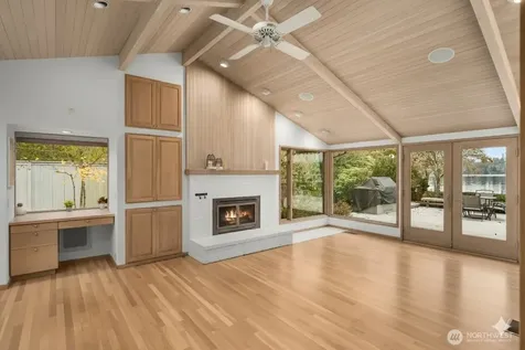 8428 N Mercer Way Mercer Island WA 98040