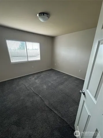 5307 Military Road E Tacoma WA 98446