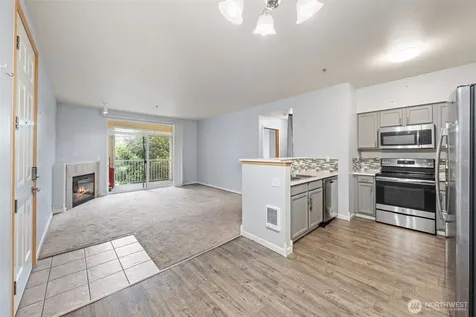 18527 101st Avenue Ct E Puyallup WA 98375