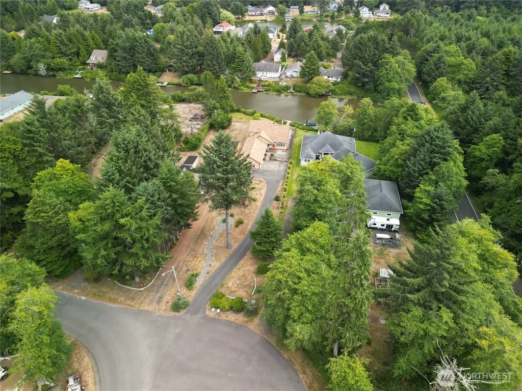 108 Bass Avenue NE Ocean Shores WA 98569