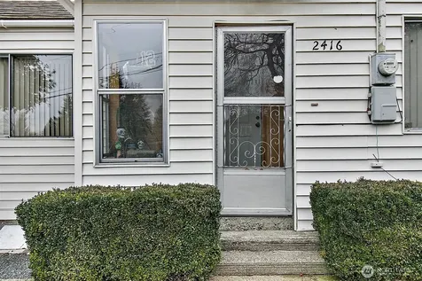 2416 NE 16th Street Renton WA 98056