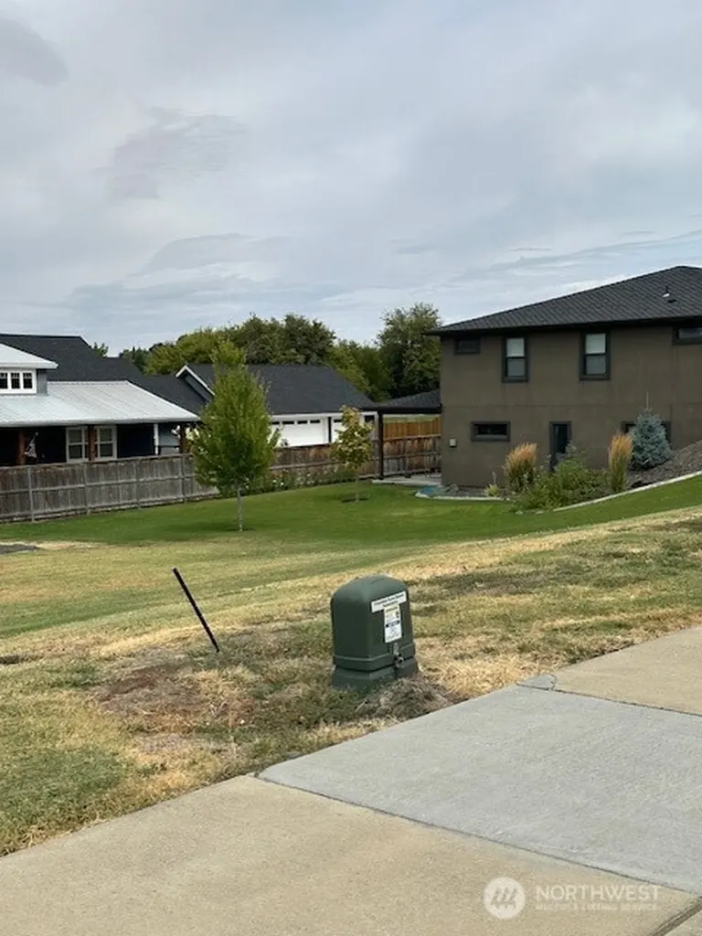 285 Arabica Road Walla Walla WA 99362