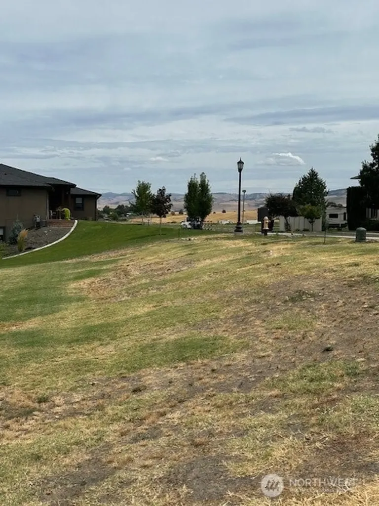 293 Arabica Road Walla Walla WA 99362