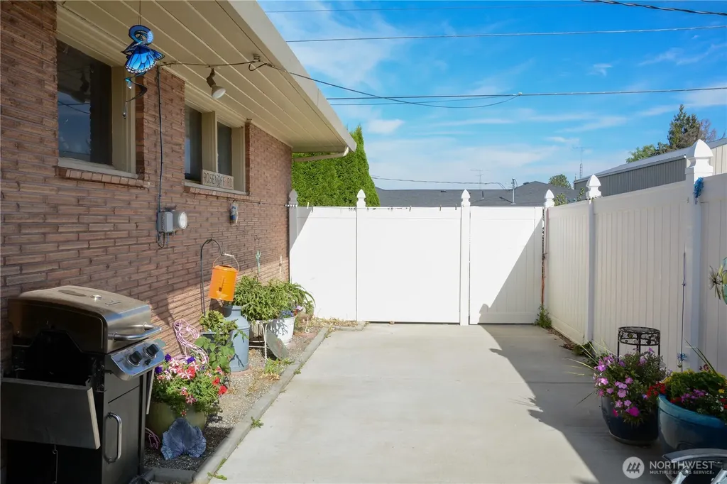 310 W 9th Avenue Ritzville WA 99169