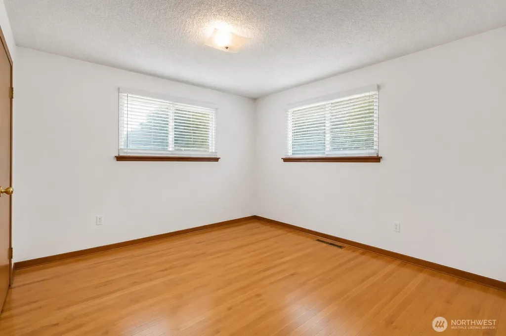 28846 34th Avenue S Auburn WA 98001