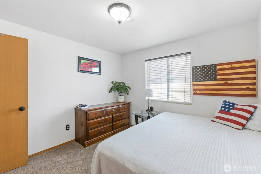 1346 E Greens Loop Moses Lake WA 98837