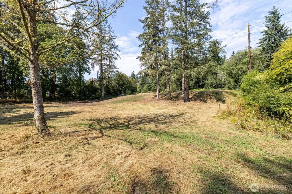 1110 Bush Point Road Freeland WA 98249