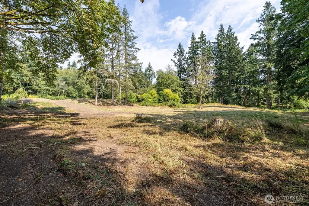 1110 Bush Point Road Freeland WA 98249
