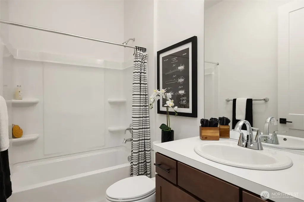 32400 Buckeye Avenue SE Black Diamond WA 98010