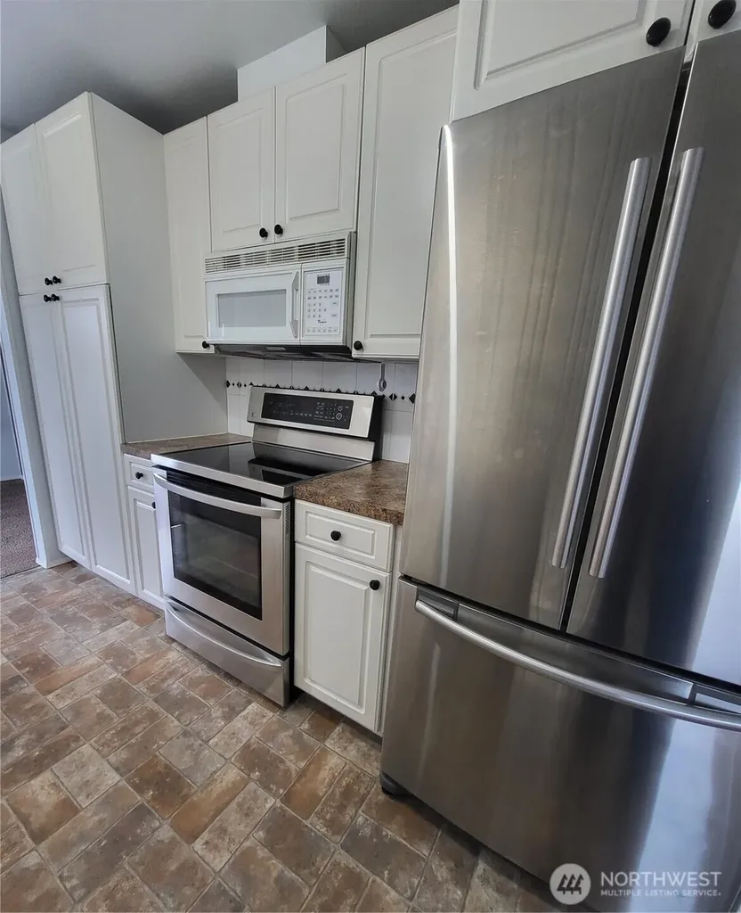 9030 Seward Park Avenue S Seattle WA 98118
