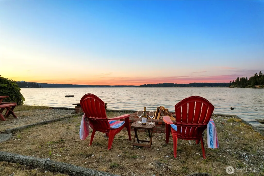 3026 Marine Drive Bremerton WA 98312