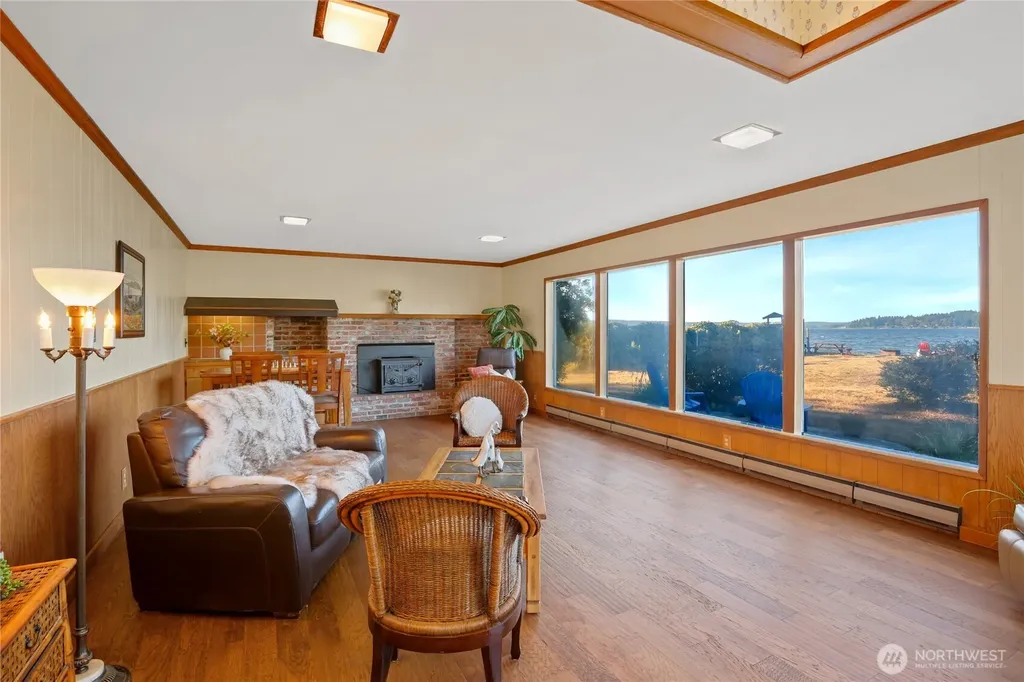 3026 Marine Drive Bremerton WA 98312