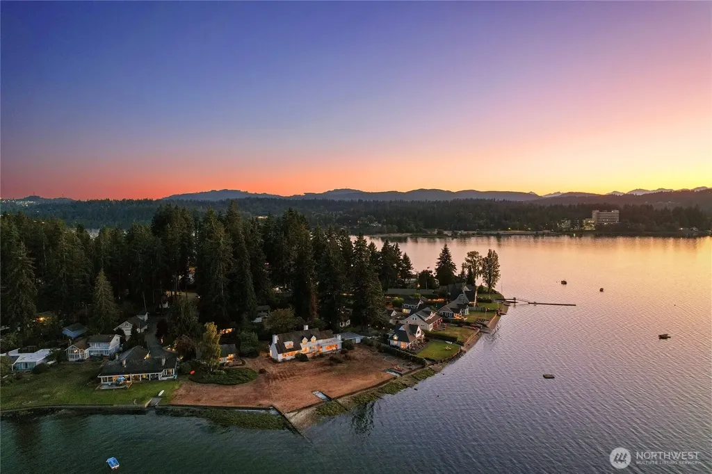 3026 Marine Drive Bremerton WA 98312