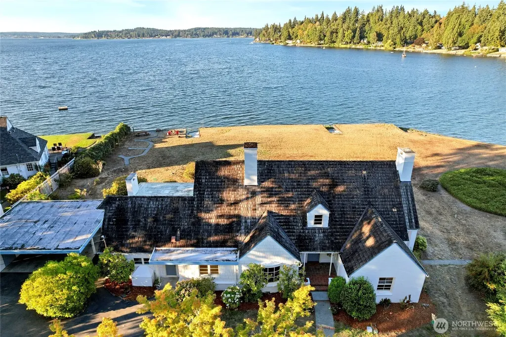 3026 Marine Drive Bremerton WA 98312