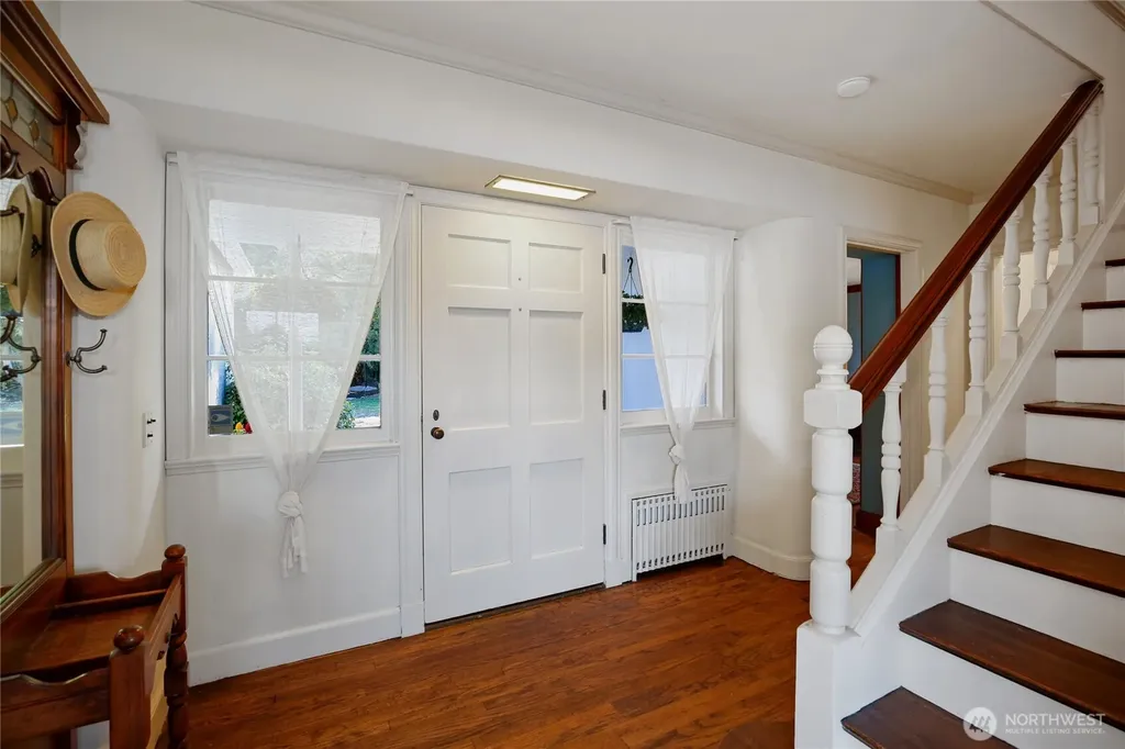 3026 Marine Drive Bremerton WA 98312