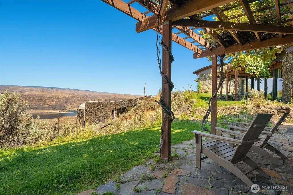 23658 Sagecliffe Road NW Quincy WA 98848