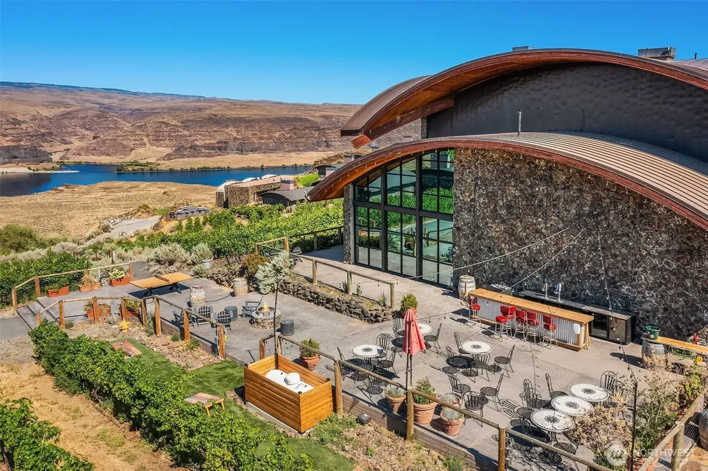 23658 Sagecliffe Road NW Quincy WA 98848