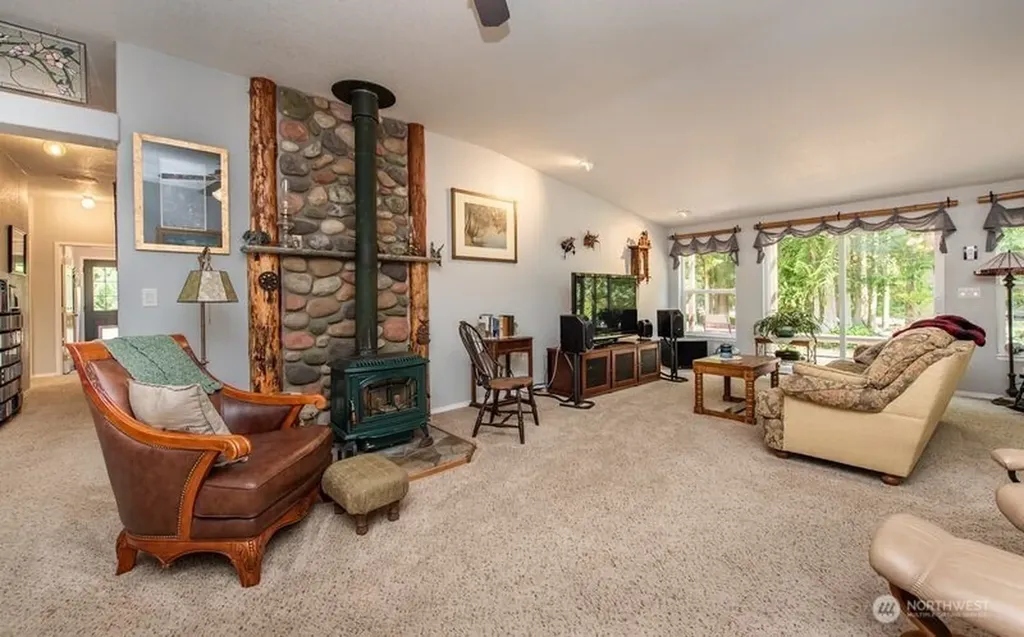572 Critter Country Trail Sequim WA 98382