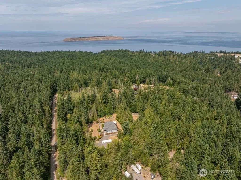 572 Critter Country Trail Sequim WA 98382
