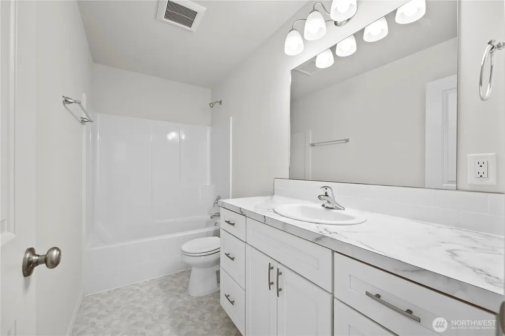 401 N Grape Drive Moses Lake WA 98837