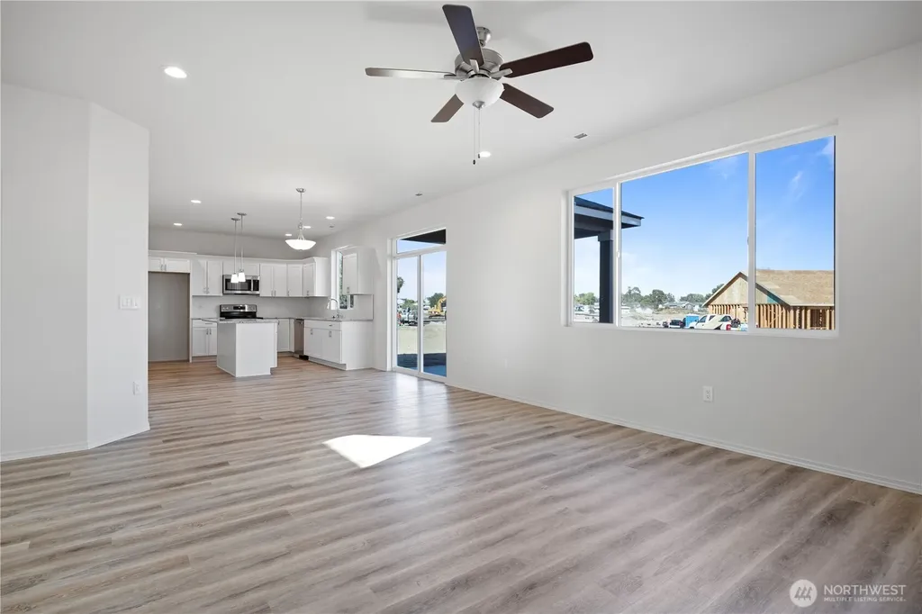 401 N Grape Drive Moses Lake WA 98837