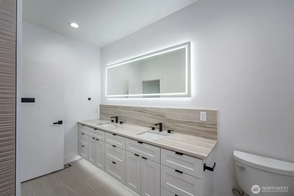 1405 W Lakeside Drive Moses Lake WA 98837