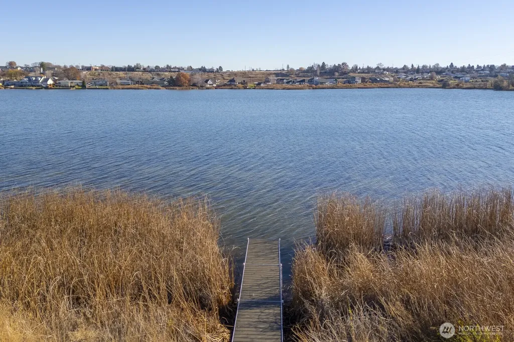 1405 W Lakeside Drive Moses Lake WA 98837