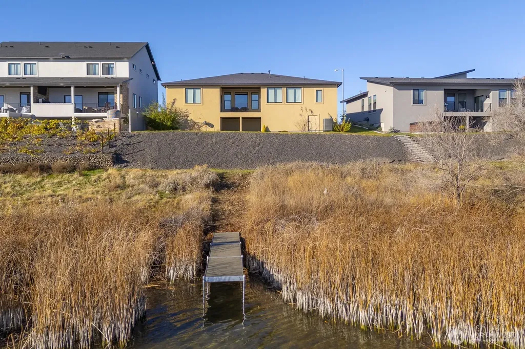 1405 W Lakeside Drive Moses Lake WA 98837