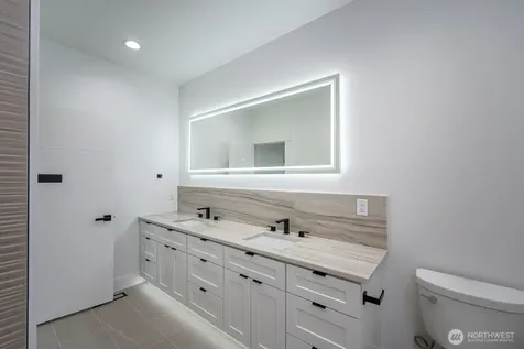 1405 W Lakeside Drive Moses Lake WA 98837